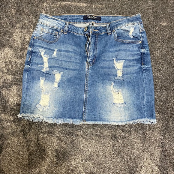 Mini denim skirt - Picture 1 of 4